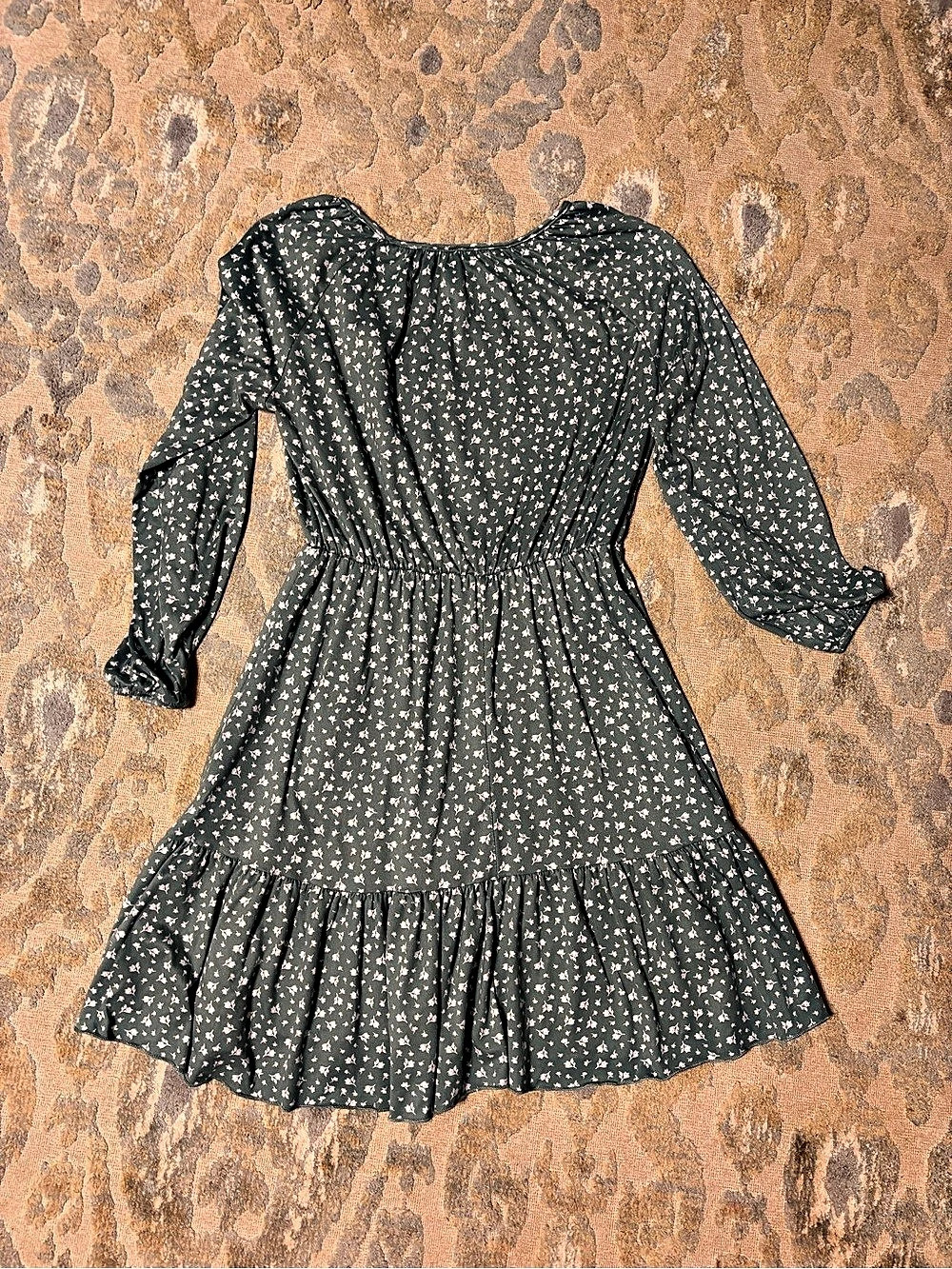 Social Academy Floral Mini Dress in Black & Pink Size 16 Like New